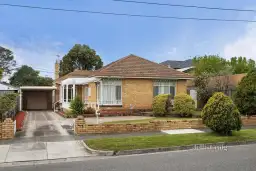 2 St Peters Court, Bentleigh East