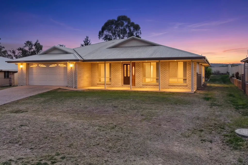 Warwick 4ਬੈੱਡਰੂਮ LARGE FAMILY HOME - GREAT NEIGHBOURHOOD