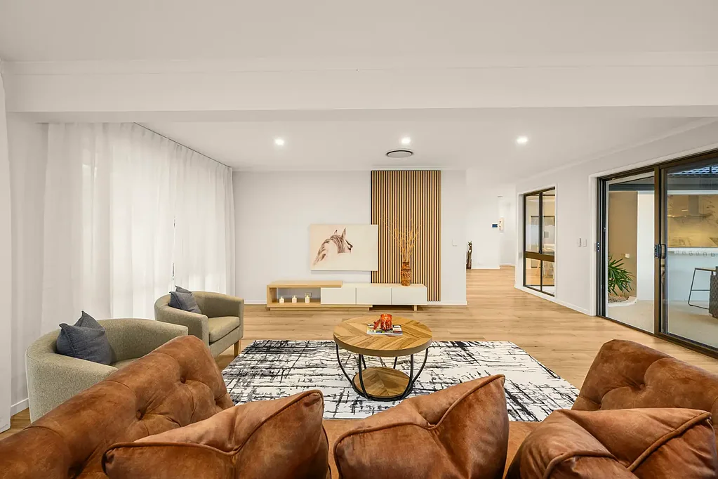 Ashmore 4બેડરૂમ Luxury Family Entertainer with Pool, Spa & Smart-Home Living Near the River