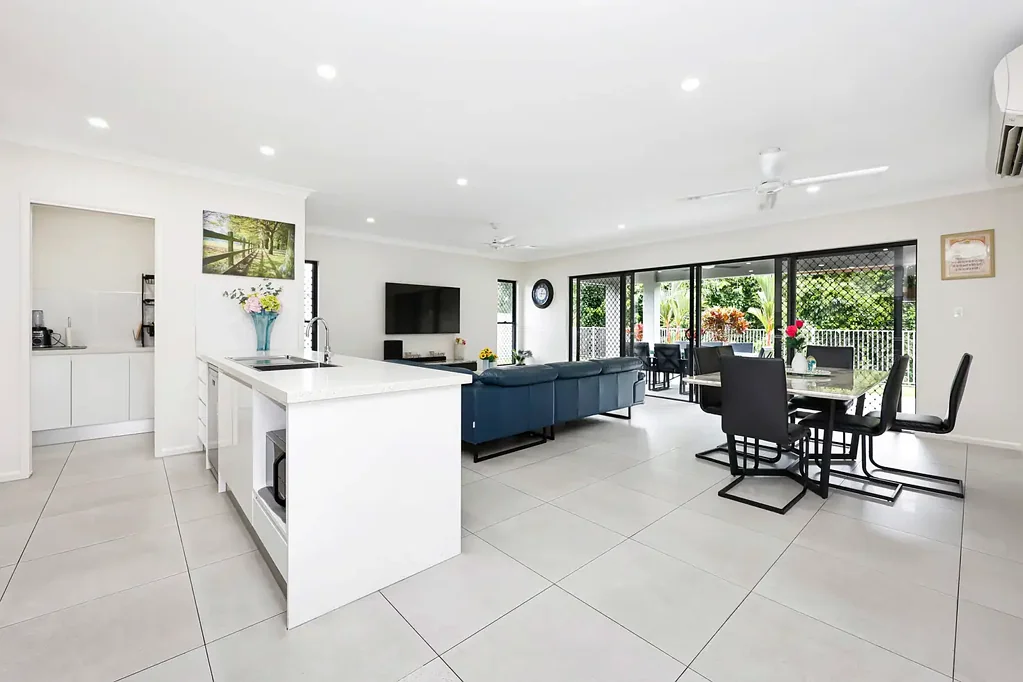 19 Abaso Views, Mount Sheridan, QLD 4868