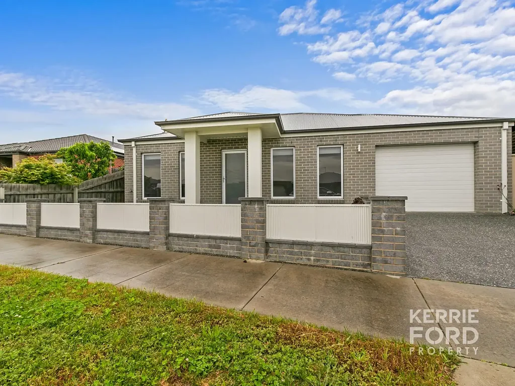 Traralgon 3房  Modern - Low Maintenance - Quality Living