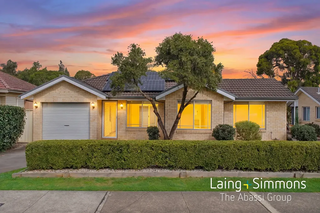 Oxley Park 3chambre Freestanding, Front Facing & Ready to Move Straight In!