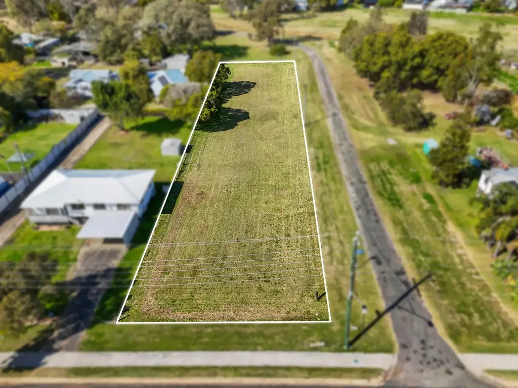 Rosewood Half-Acre, Flat & Flood Free - Build Your Dream Home!