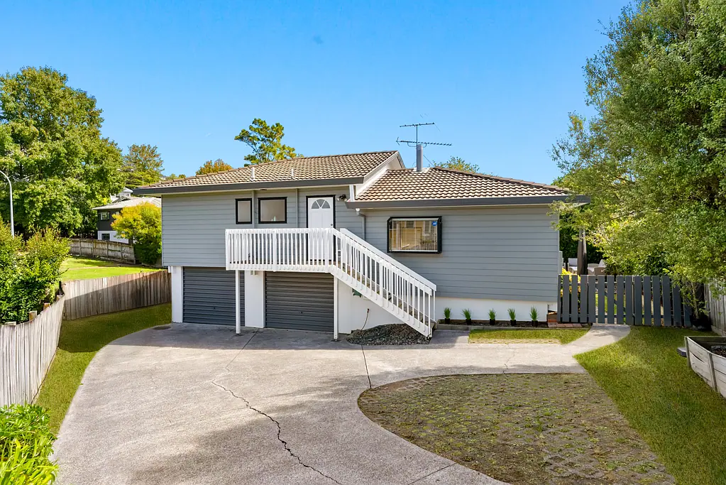 2/13 Heather Place, Sunnynook, North Shore City, Auckland