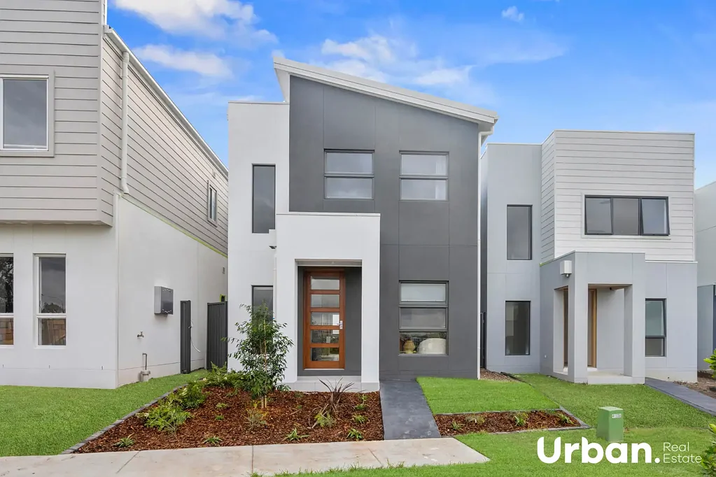 Austral 3ਬੈੱਡਰੂਮ DISPLAY HOME NOW OPEN | Contemporary Comfort with Space, Style & Functionality