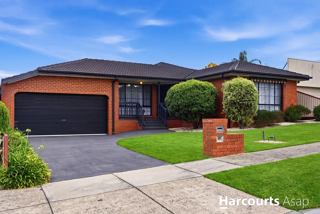 5 Christopher Court, Hallam, VIC 3803