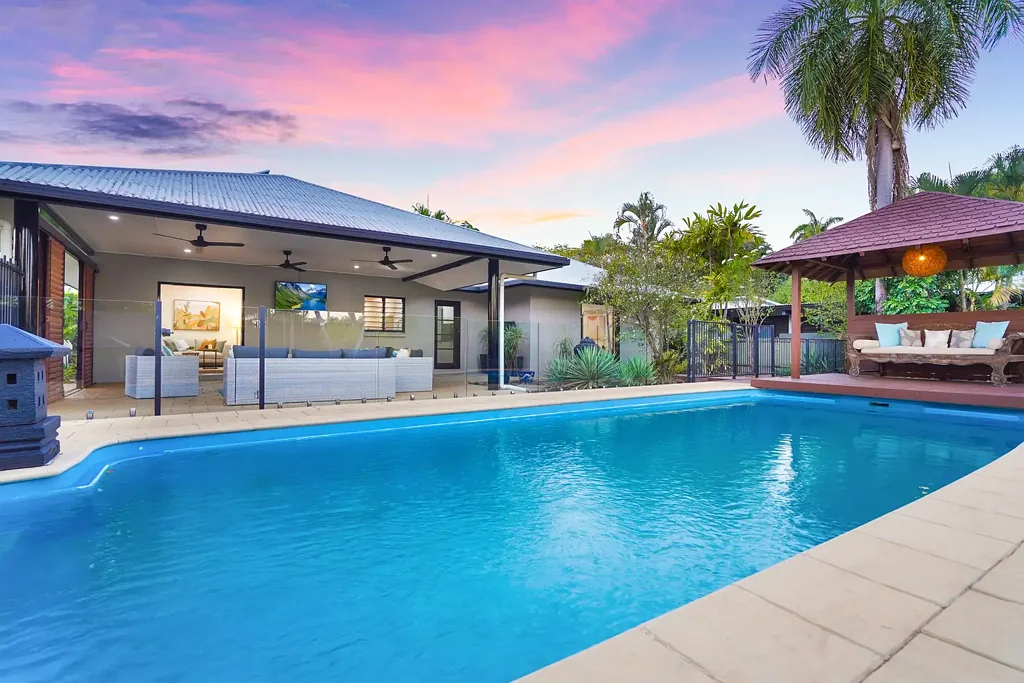 Rapid Creek 4房  Stunning tropical oasis in sought-after coastal setting