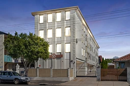 1/55 De Carle Street, Brunswick