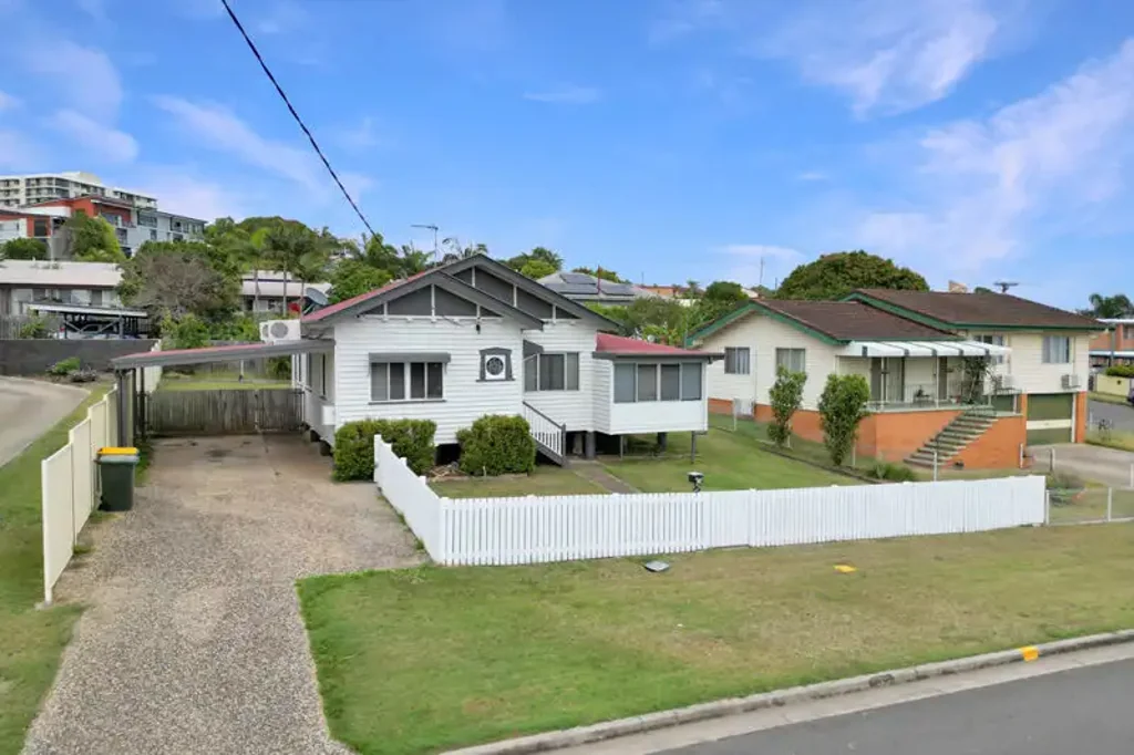 West Gladstone 3ਬੈੱਡਰੂਮ âœ¨ Freshly Painted Cottage in the Heart of Town âœ¨