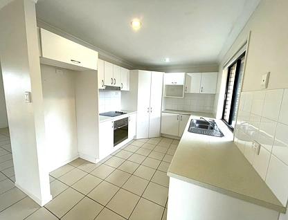 17 Lara Court, Kingaroy, QLD 4610, 4 રૂમ, 2 બાથરૂમ, House