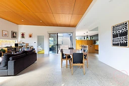 37 Steve Irwin Avenue, Wright