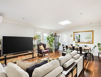 16 Thornley Street, Leichhardt, Inner West, 2房, 1浴, Apartment