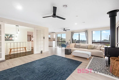 West Bathurst 4બેડરૂમ Space, Views and Versatility for the Whole Family