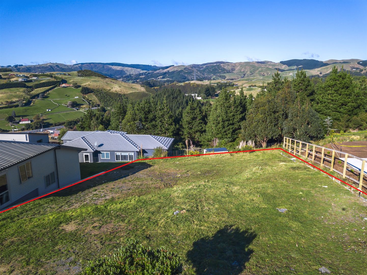 160 Endeavour Drive, Whitby, Porirua, 6 habitaciones, 2 baños