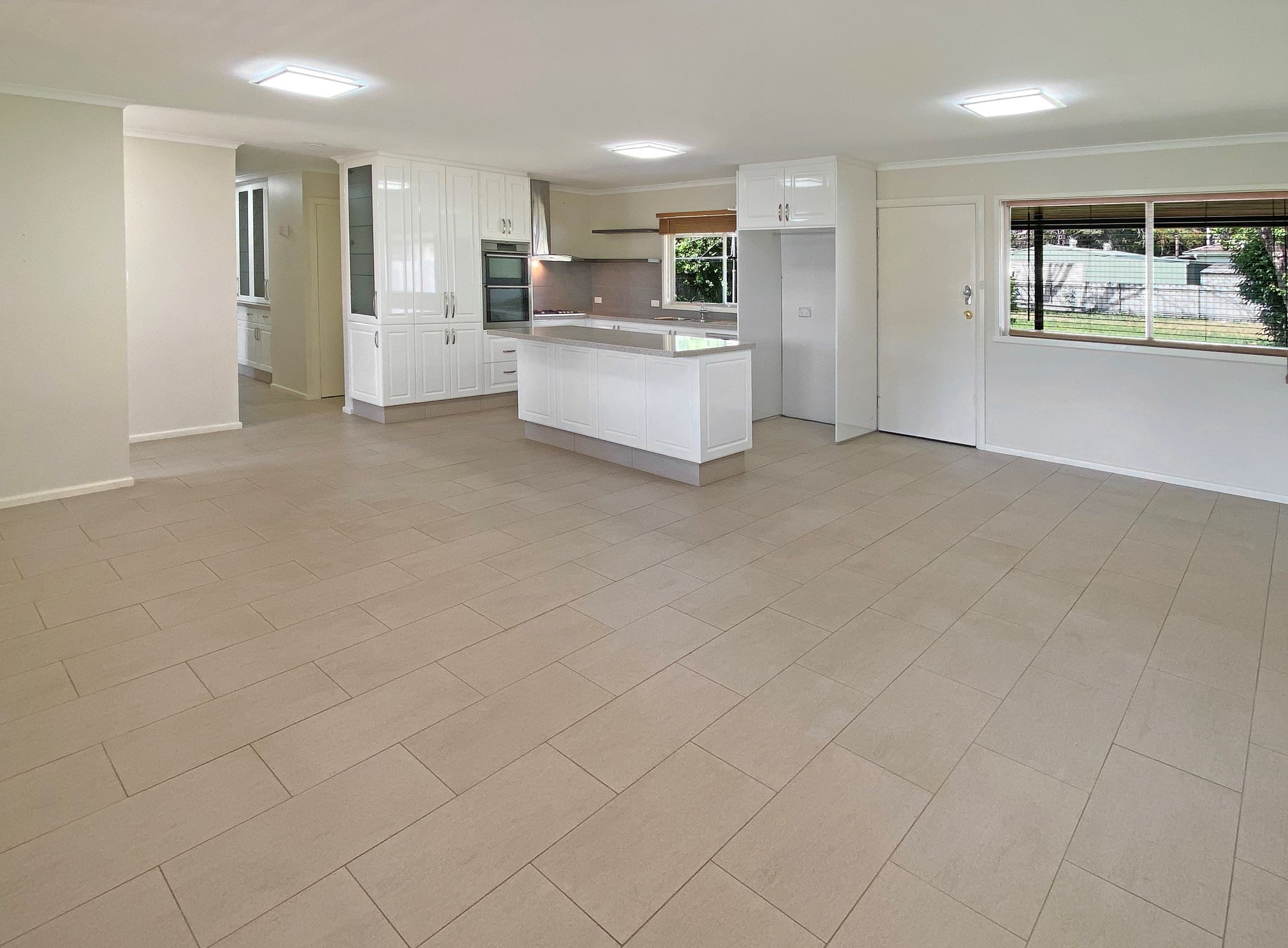 31 KINGFISHER AV, COLEAMBALLY NSW 2707, 0房, 0浴, House