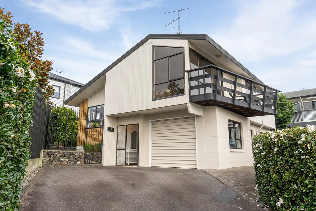 Matua 4 Slaapkamer Fully Refurbished with Elevated Vistas
