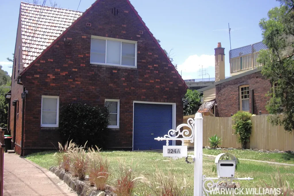 ARE YOU RENOVATING OR IN-BETWEEN HOMES?
