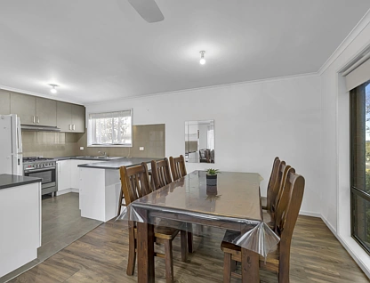 8 Main Neerim Road, Neerim South, Traralagon , 3 Schlafzimmer, 1 Badezimmer, House