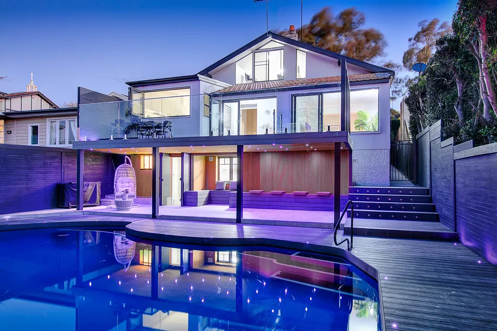 Mosman 4房 度假式生活，坐拥广阔北向美景 Resort-Style Living With Sweeping Northerly Views OPEN SAT 1PM-1:30PM