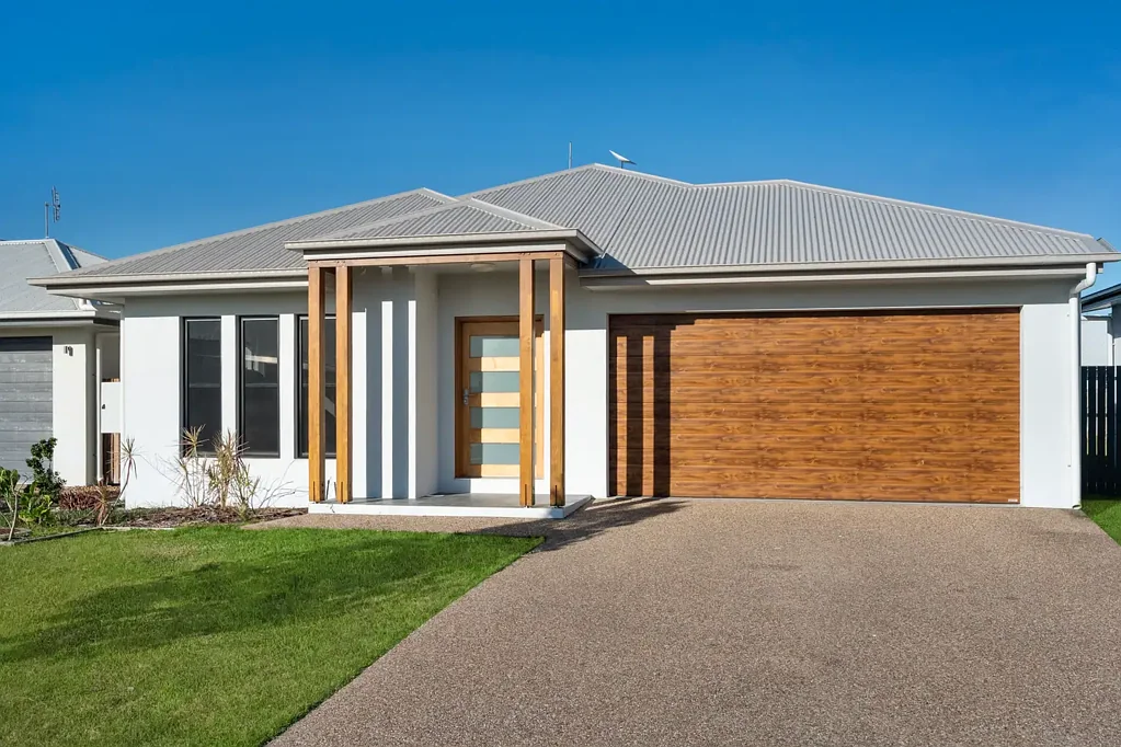 73 Columbus Street, Burdell, QLD 4818