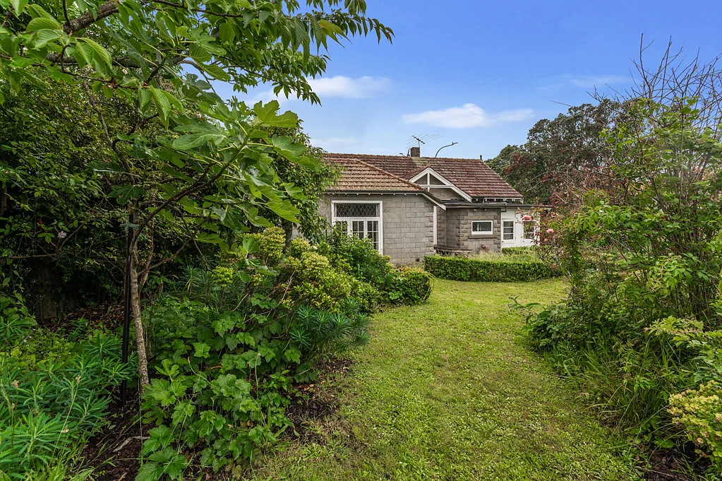 Remuera 2 Slaapkamer Gatehouse/Cottage ready to be reborn
