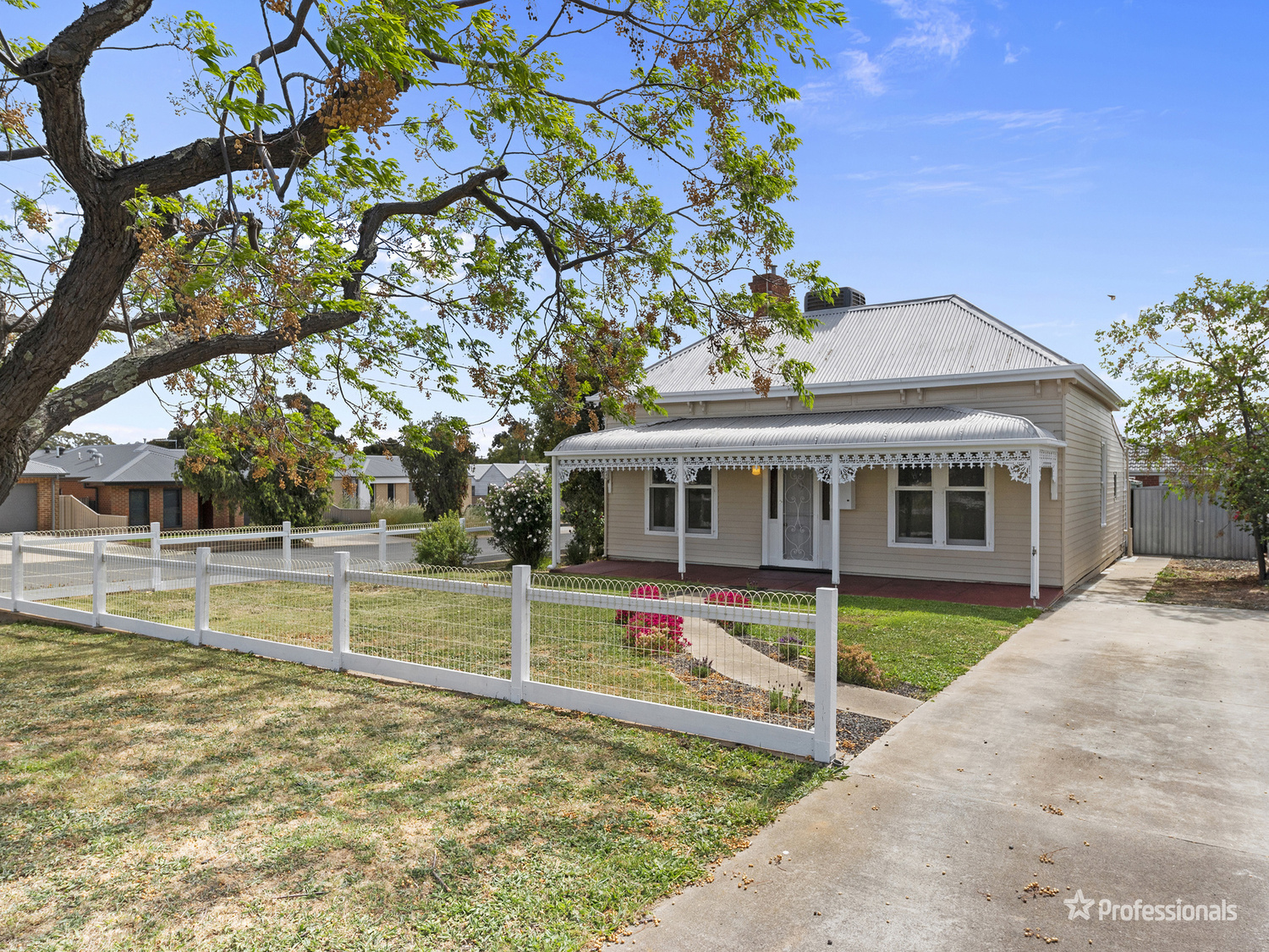 22 WILLS ST, MARYBOROUGH VIC 3465, 0 chambres, 0 salles de bain, House