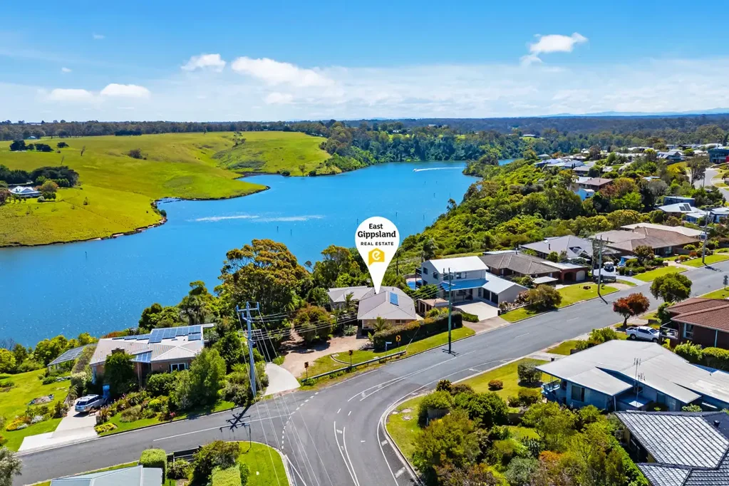 Lakes Entrance 4房  Spectacular Lakes Entrance Views with Spacious Living