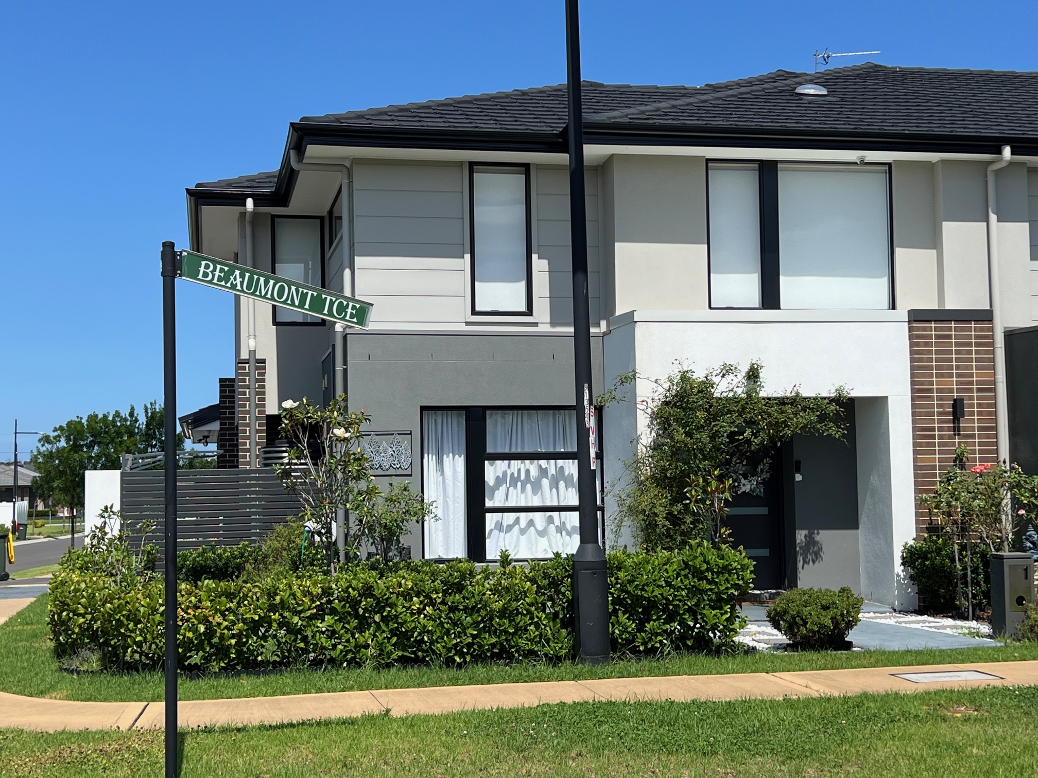 1 BEAUMONT TCE, ORAN PARK NSW 2570, 0 chambres, 0 salles de bain, House