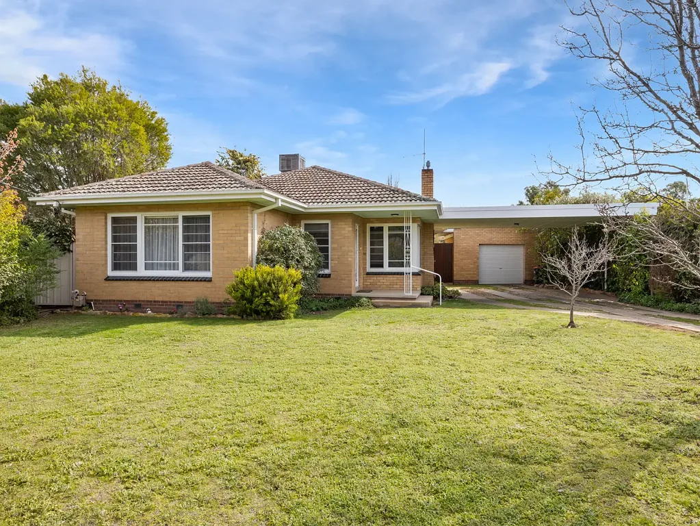 Benalla 3房  PERFECT FOR THE FAMILY, DOWNSIZER OR INVESTOR!