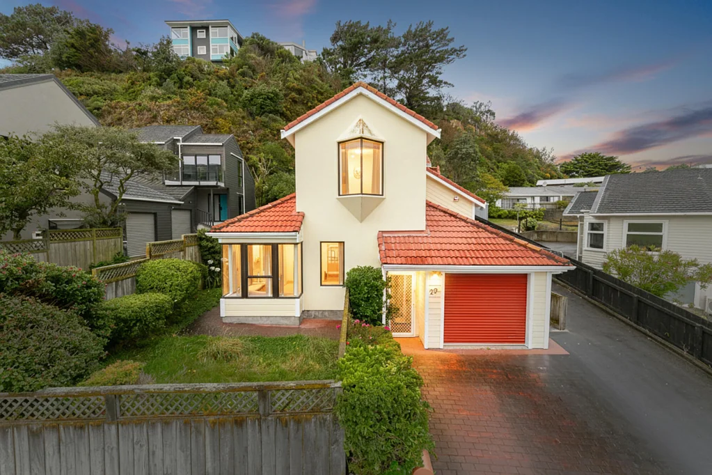 Southgate 4部屋 SUN, SPACE & ADD VALUE POTENTIAL