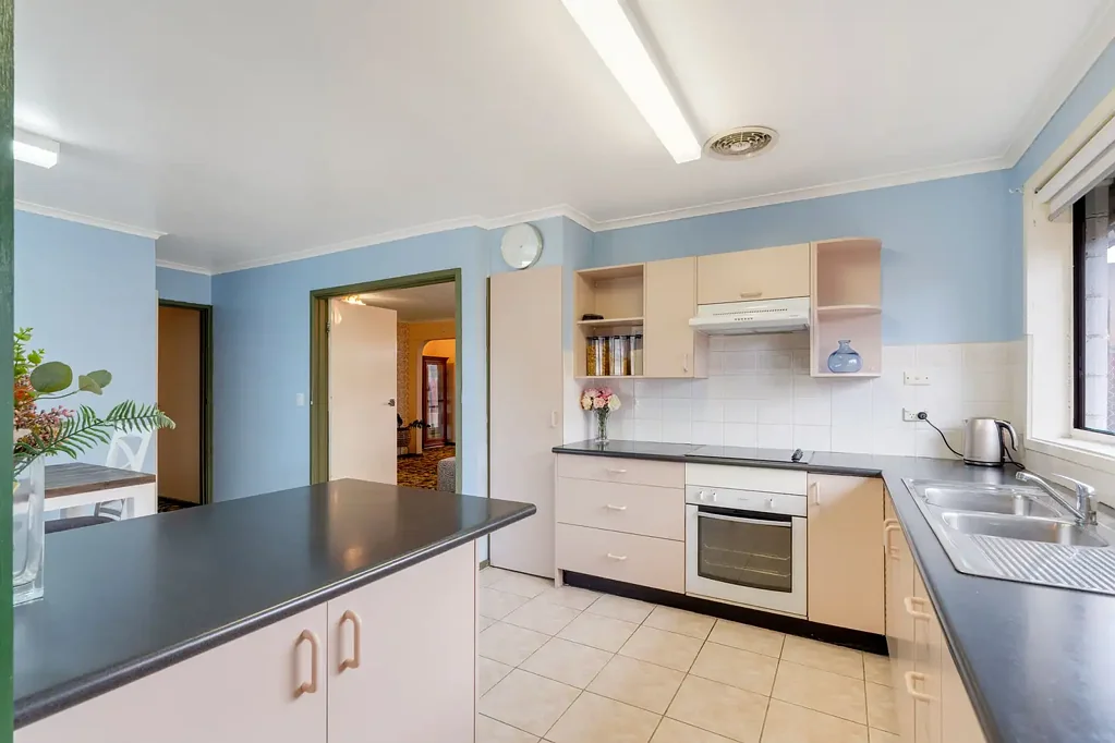 37 Alma Street, Craigieburn, VIC 3064