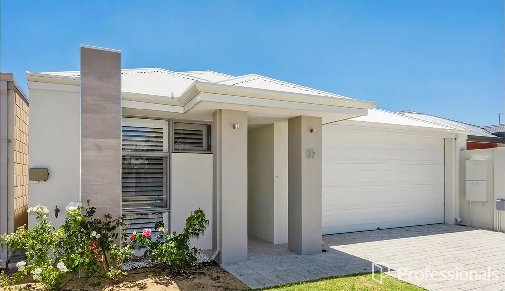 Modern Family Living in a Prime Harrisdale Location