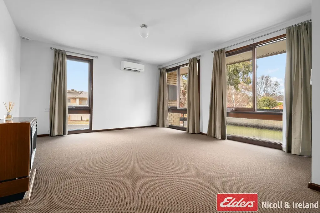 36 Ross Place, Mitchell, NSW 2795
