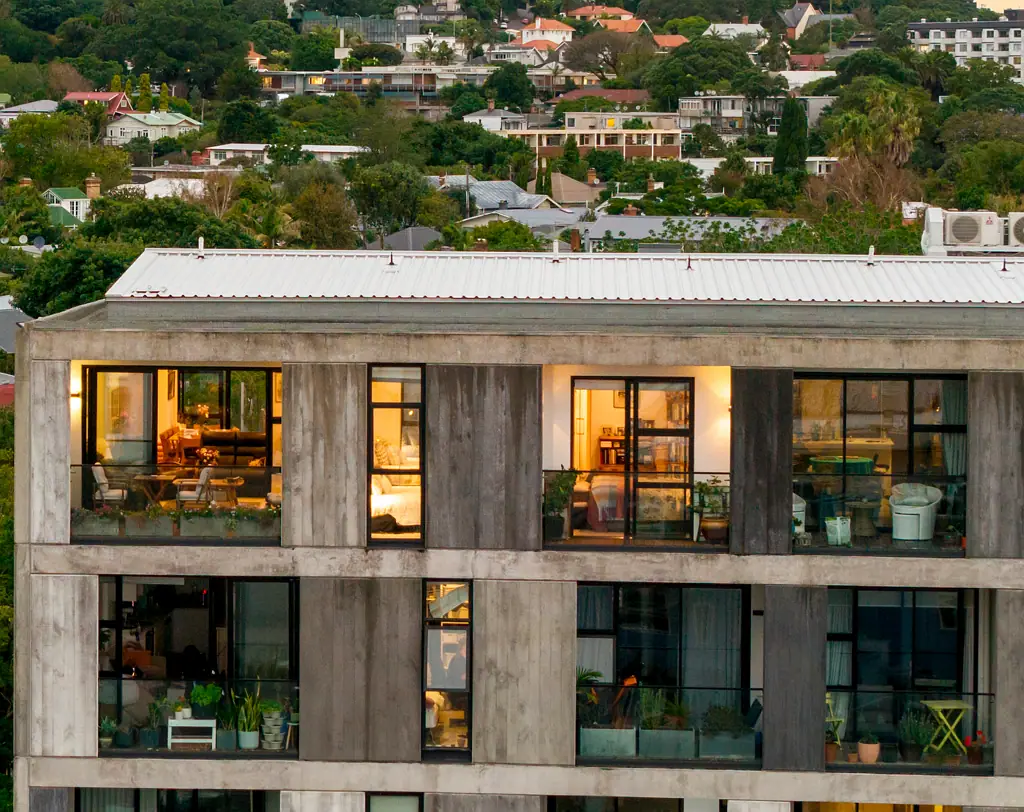 Mount Eden 3 Bedroom THREE BEDROOM PENTHOUSE AND PET FRIENDLY