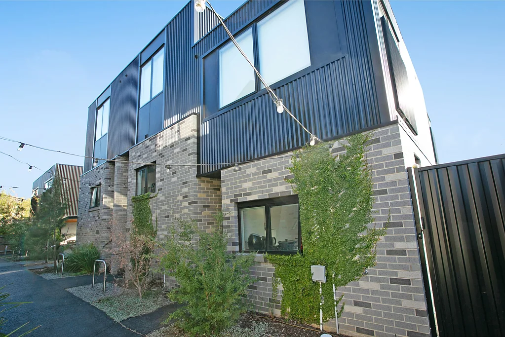 8/949 High Street, Reservoir, VIC 3073