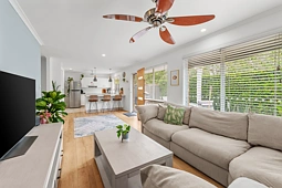 1/8 Telopea Street, Labrador