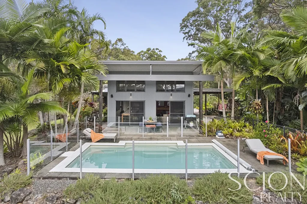 Kin Kin 4房  Self-Sufficient Hinterland Sanctuary with Dual Residences and Panoramic Vistas
