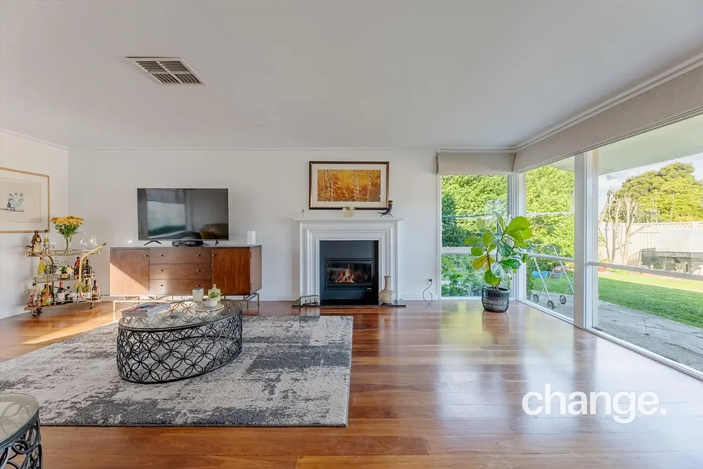 Templestowe 4कमरा Your Dream Home in Serpell Primary & East Doncaster Secondary Zone