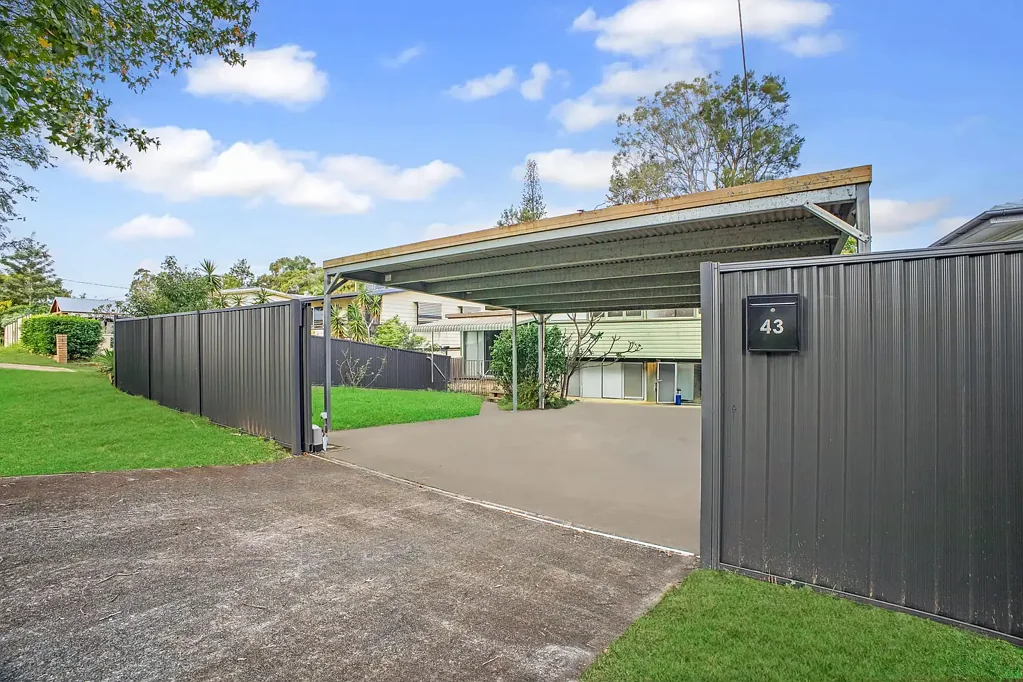 43 Hedge Street, Strathpine, QLD 4500