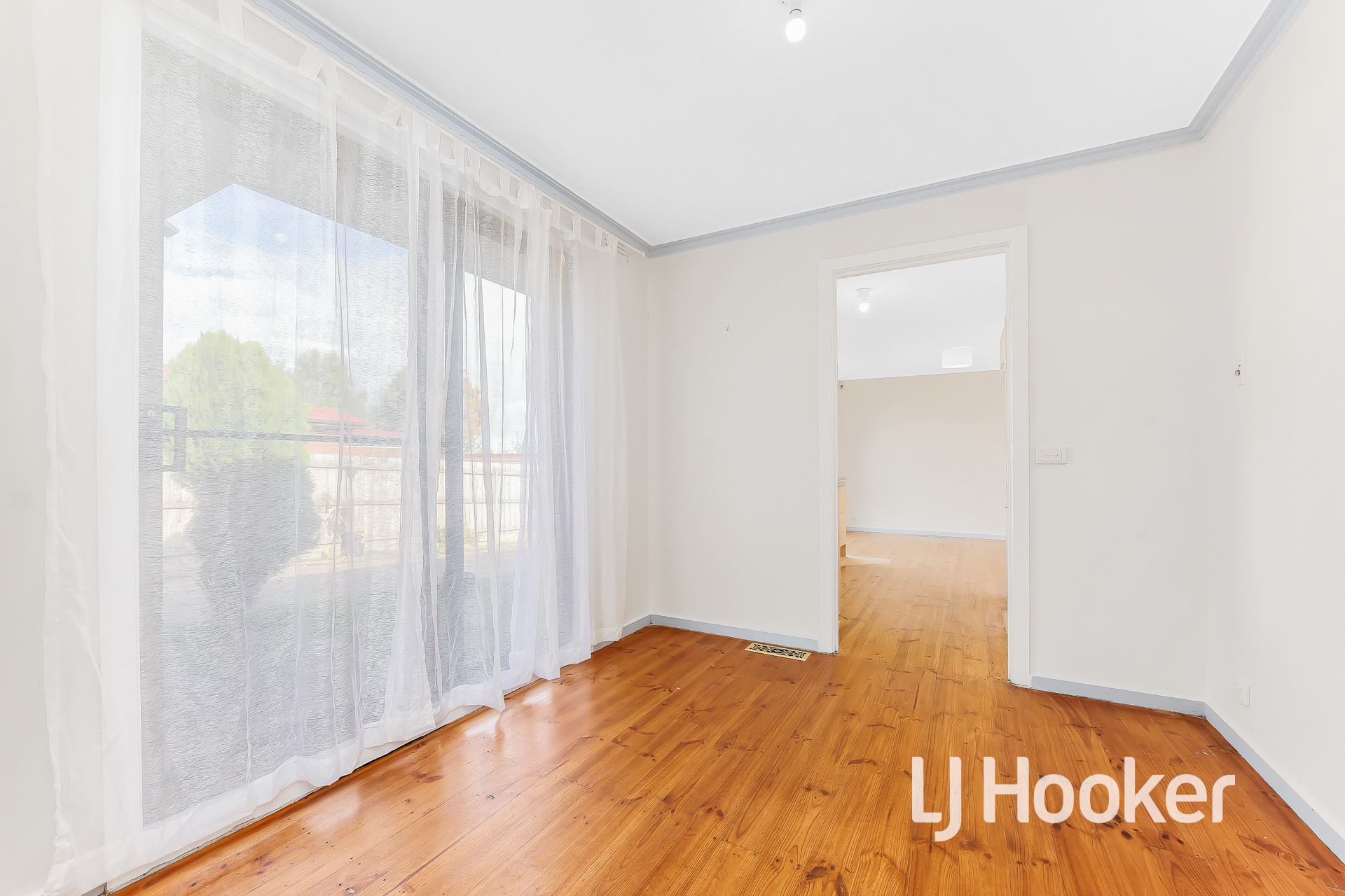 33 JOHN FAWKNER DR, ENDEAVOUR HILLS VIC 3802, 0部屋, 0バスルーム, House