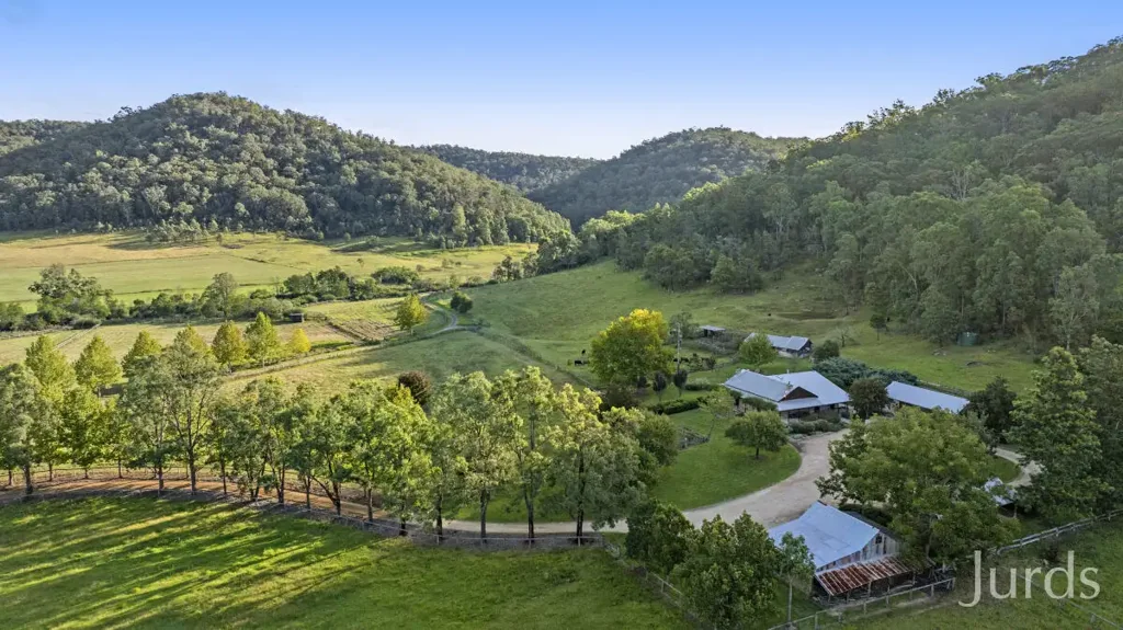 24 Coolawine Road, Wollombi, NSW 2325