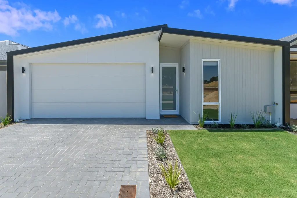 11 Laufer Avenue, Hilbert, WA 6112