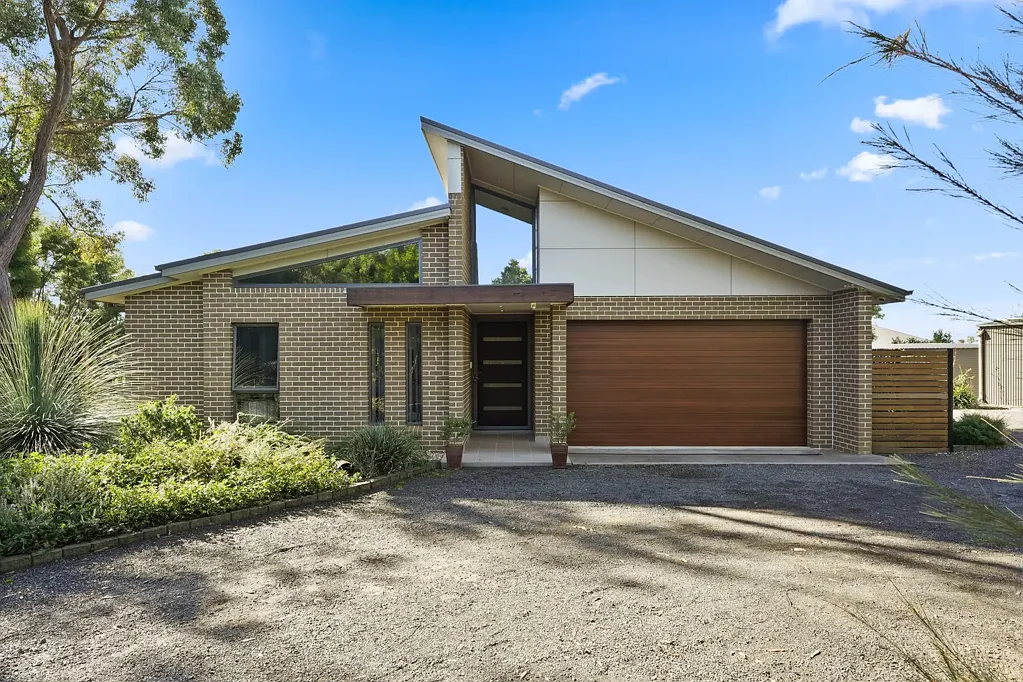 52 Railway Parade, Balmoral Village, NSW 2571