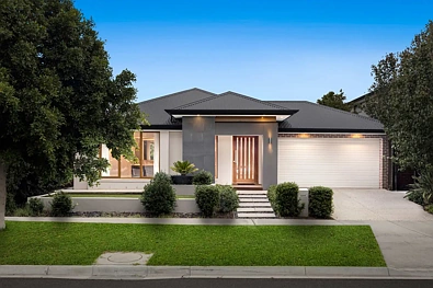 18 Gramercy Boulevard, Point Cook, VIC 3030, 4 Bedrooms, 2 Bathrooms, House
