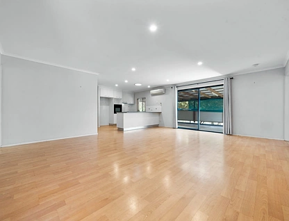 1 Sheridan Crescent, Shailer Park, Brisbane - Southern Region, 4房, 2浴, House