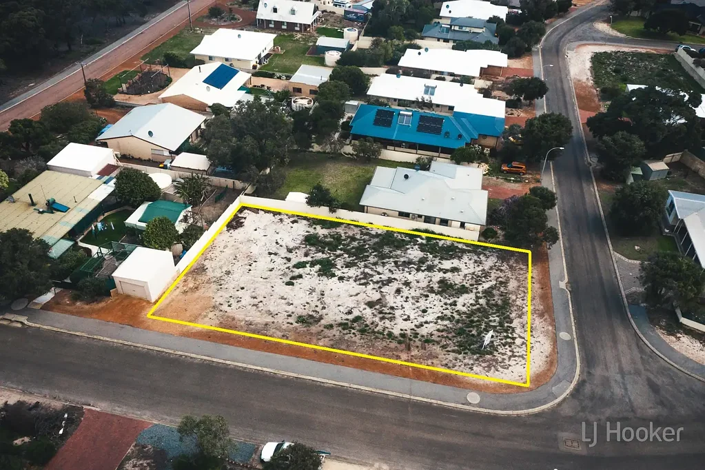 Hopetoun Sell with Robert Miloseski!!
Coastal Corner Block � Build Your Dream Lifestyle i