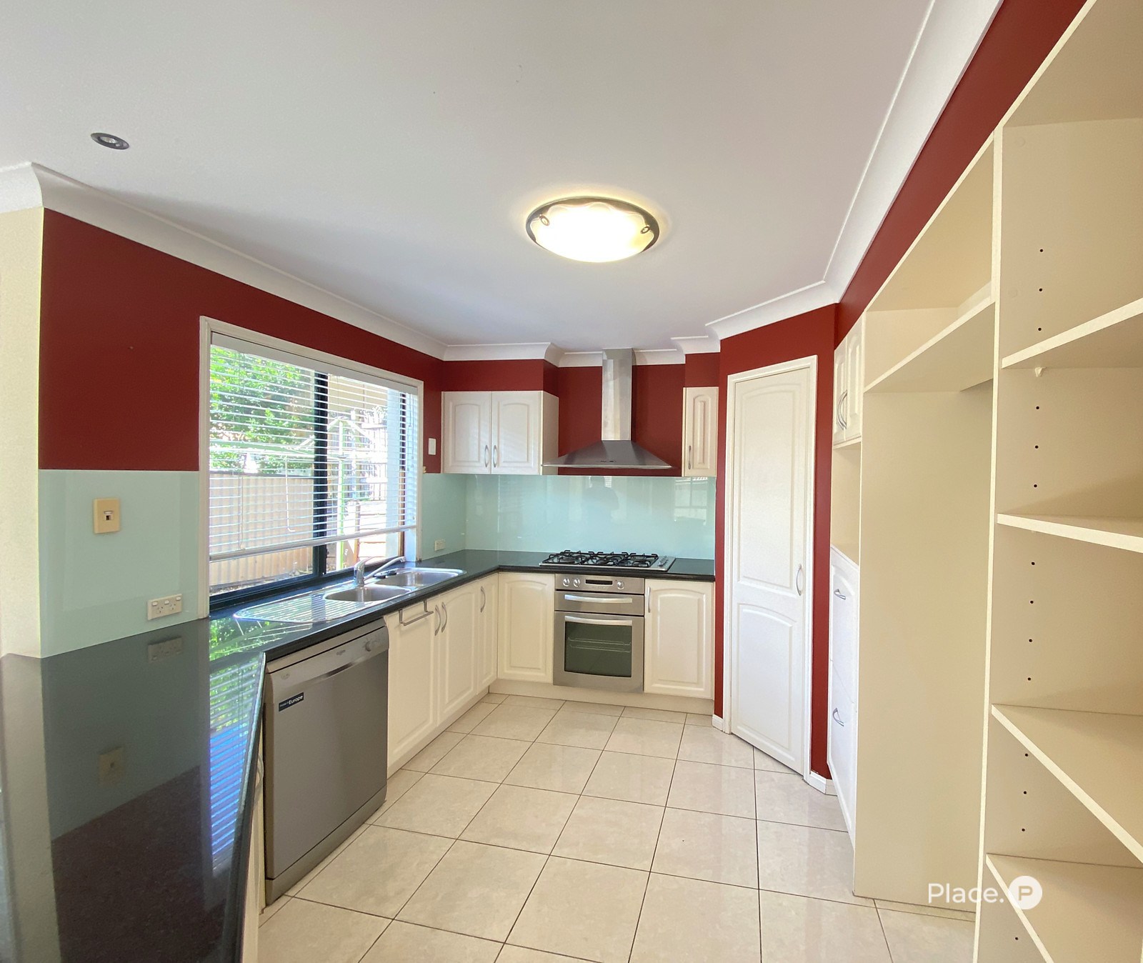 27 BACCHUS ST, ROBERTSON QLD 4109, 0 Kuwarto, 0 Banyo, House