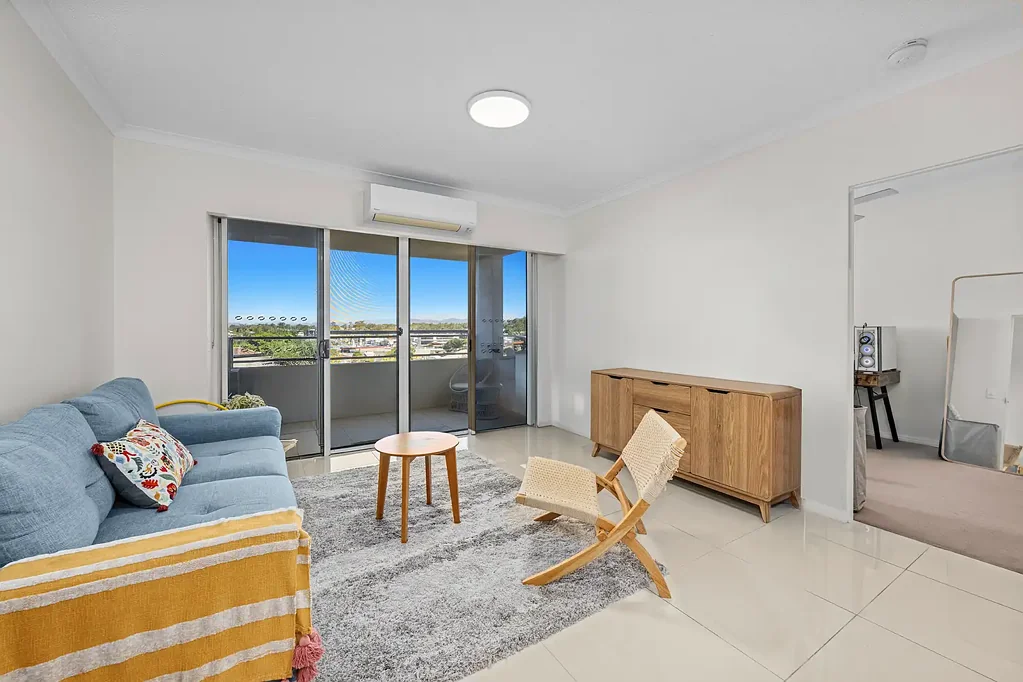 305/8 Waverley Street, Southport, QLD 4215