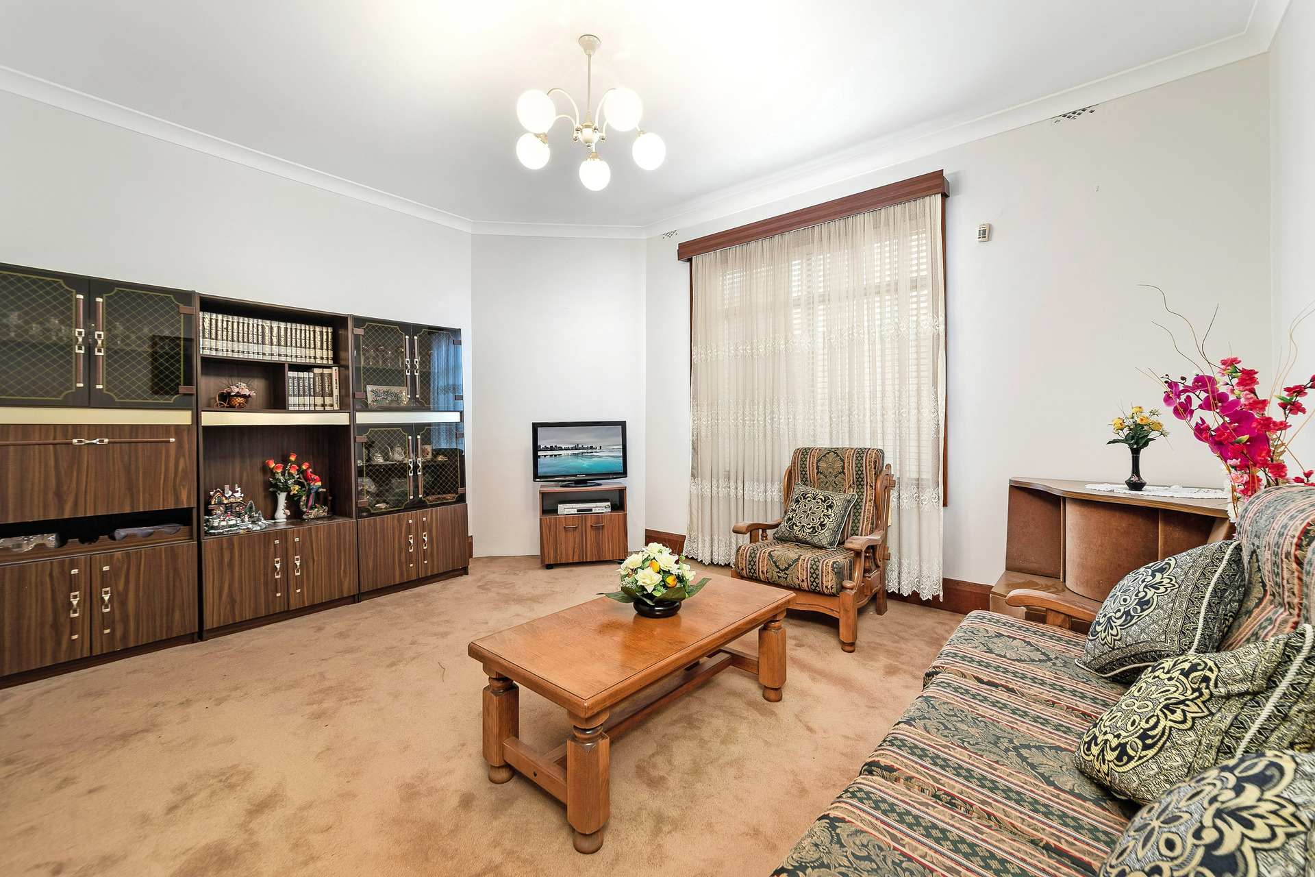 4 LYDHAM AV, ROCKDALE NSW 2216, 0 habitaciones, 0 baños, House