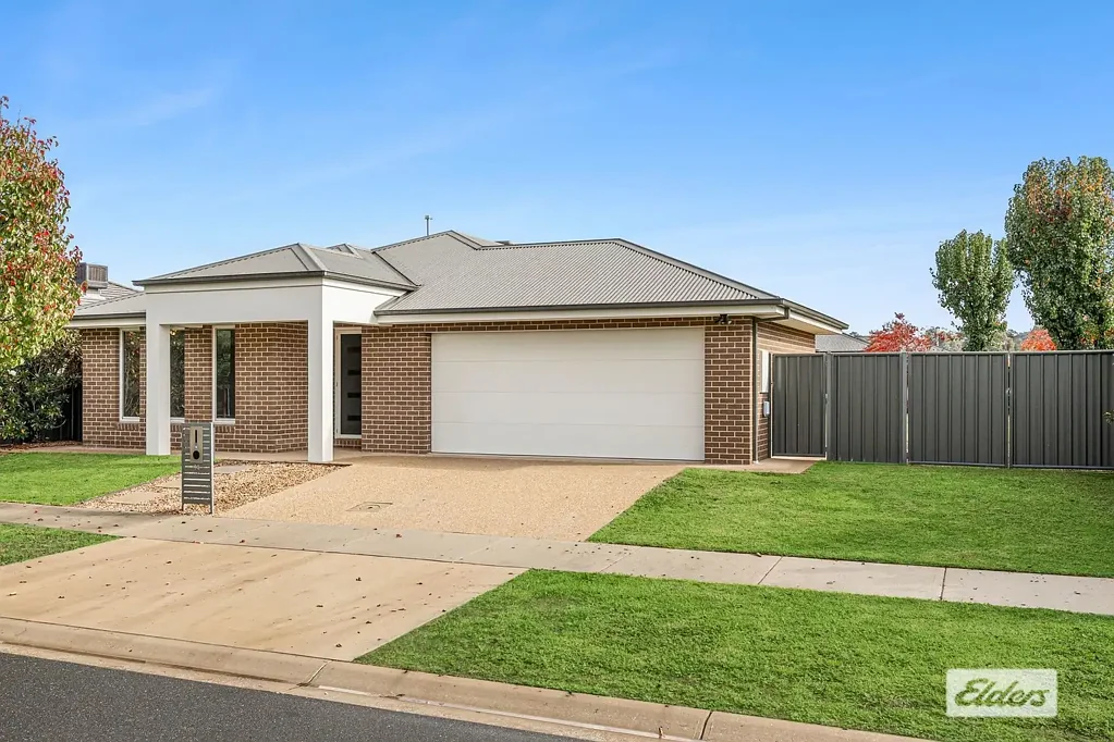 Killara 4房  Move-In Ready with Room for the Caravan or Boat